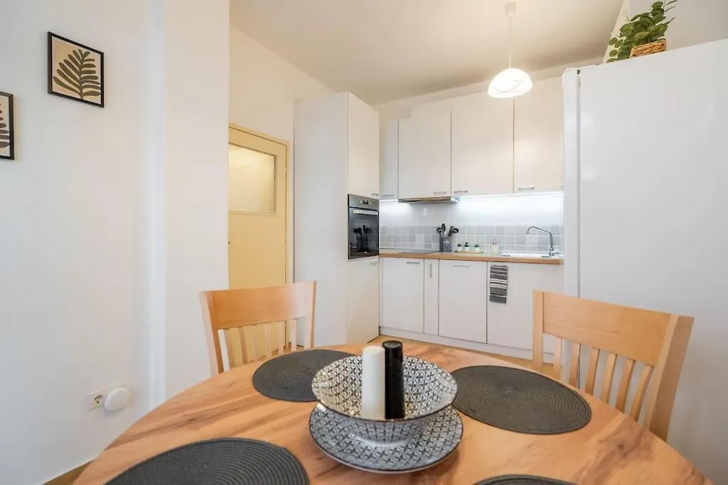 Calm And Relaxing 2Bdrm Apаrtment In City Centre Διαμέρισμα Σόφια