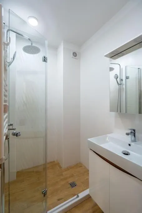 Calm And Relaxing 2Bdrm Apаrtment In City Centre Διαμέρισμα Σόφια