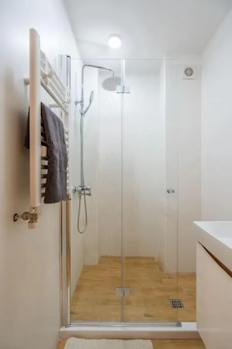 소피아 Calm And Relaxing 2Bdrm Apаrtment In City Centre 아파트 불가리아